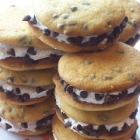 Chocolate Chip Whoppie Pies (Chipwich)